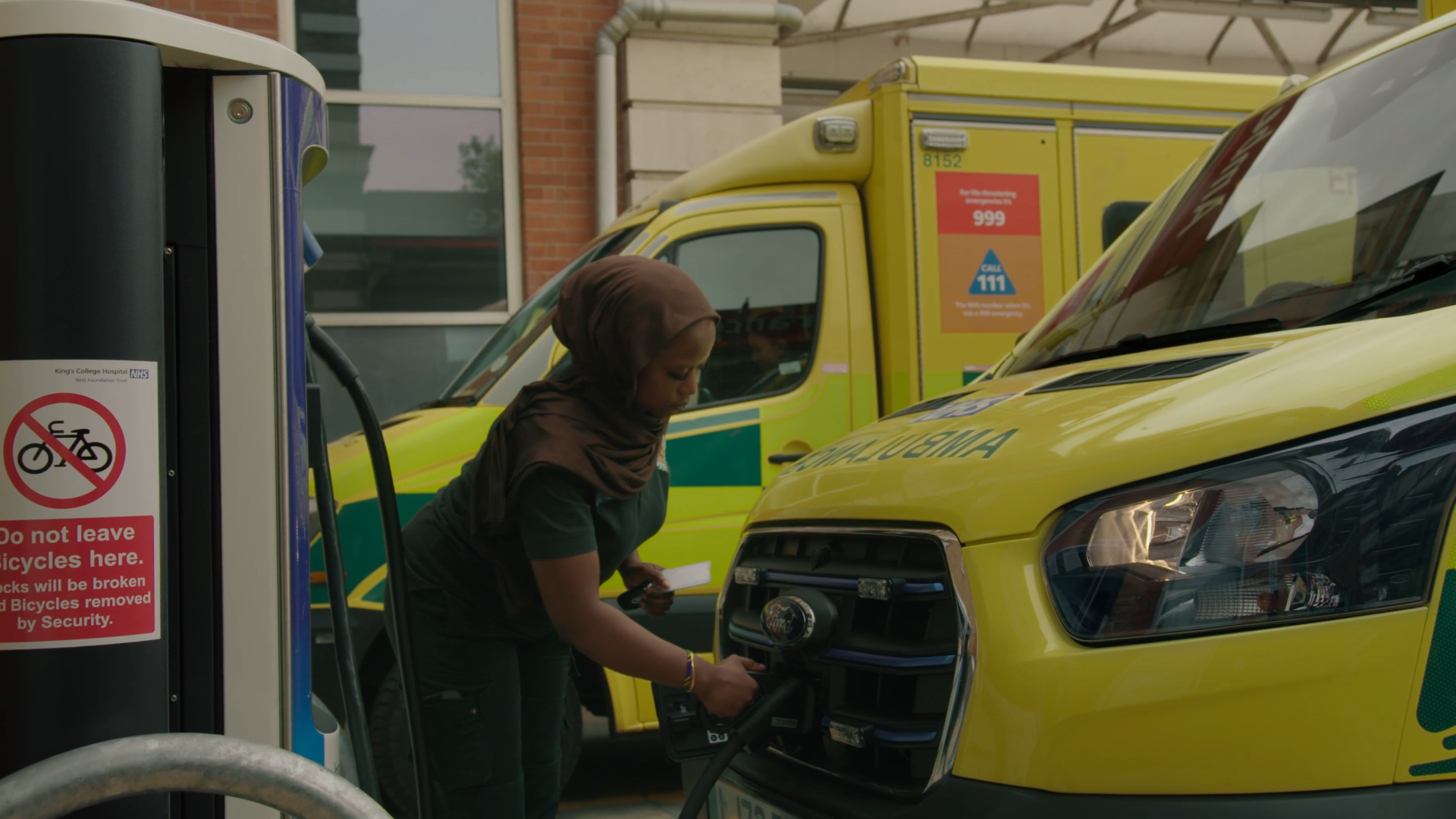 London Ambulance Service’s strategy of adopting electric vehicles like the Ford E-Transit in front-line roles is part of its Carbon Neutral Plan, which targets net zero direct emissions by 2040. 